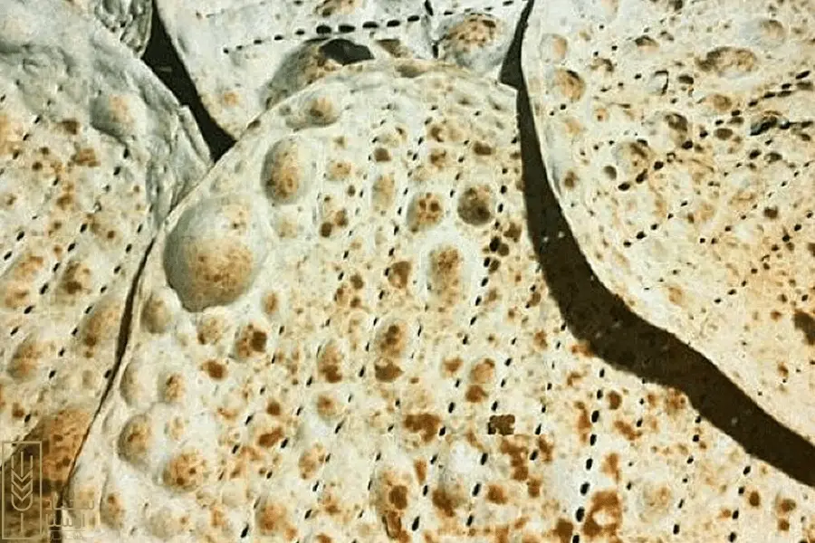 نان تافتون، یک نان ساده و صمیمی در میان انواع نان سنتی ایرانی