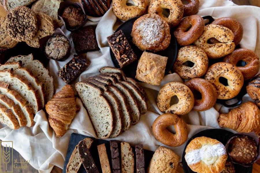 تنوع خوراکی‌ها برای هر نوع سلیقه در کافه بیکری